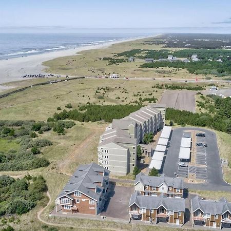 Beach Please-Updated Home With Ocean Views Лонг-Біч Екстер'єр фото